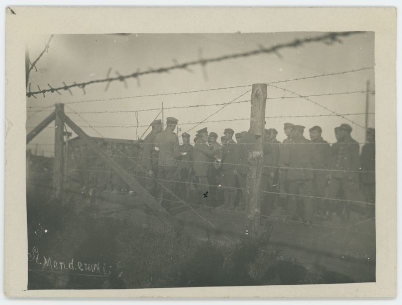 Pruski komendant mjr. rez. Hugo Kaupisch w obozie jenieckim w Szczypiornie