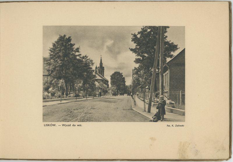 Album z pocztówkami z Liskowa "Pamiątka z wystawy >>Praca i Kultura Wsi<<"