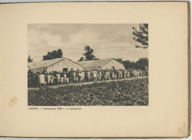 Album z pocztówkami z Liskowa "Pamiątka z wystawy >>Praca i Kultura Wsi<<"