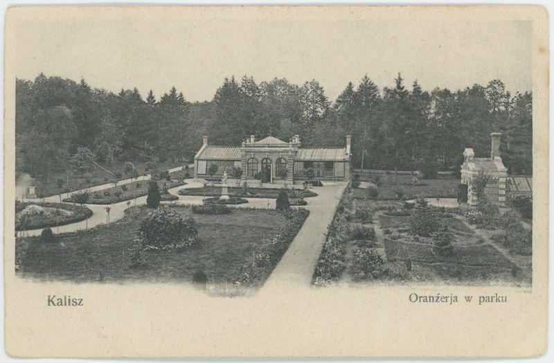 Oranżeria w parku miejskim w Kaliszu