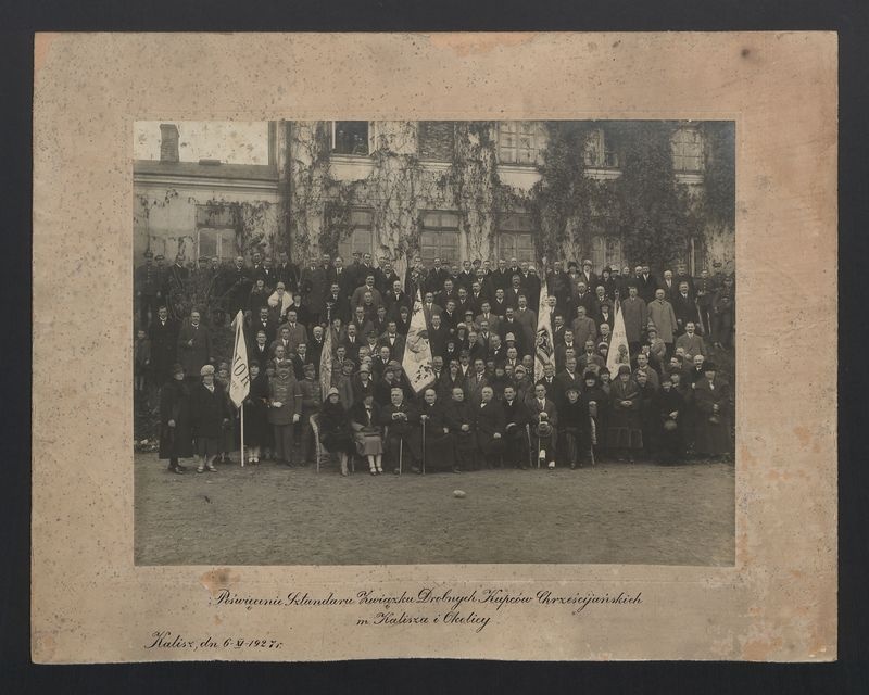 Poświęcenie Sztandaru Związku Drobnych Kupców Chrześcijańskich m. Kalisza i Okolicy. Kalisz, dn. 6-XI-1927r. 
