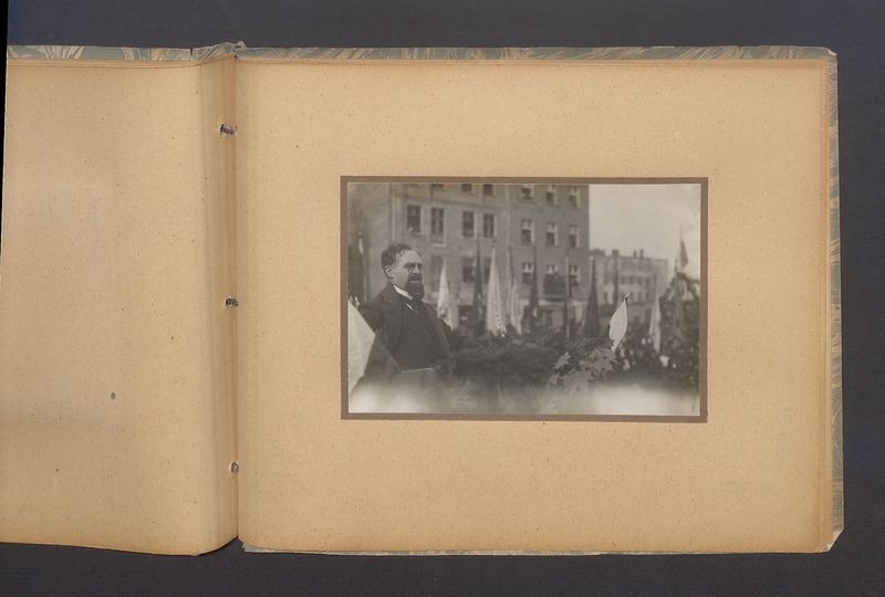 Album z uroczystości poświęcenia Kamienia węgielnego pod budowę ratusza w Kaliszu 17.10.1920