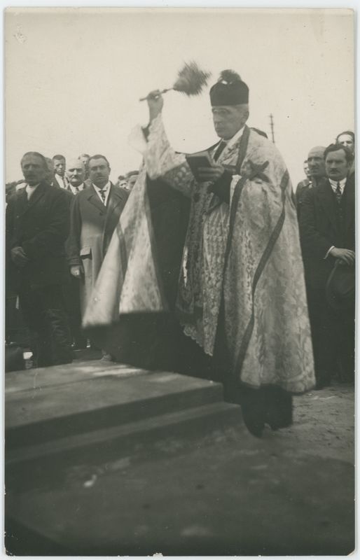 Zdjęcie z pobytu w Kaliszu . J. Piłsudskiego, I. Mościckiego, S. Wojciechowskiego