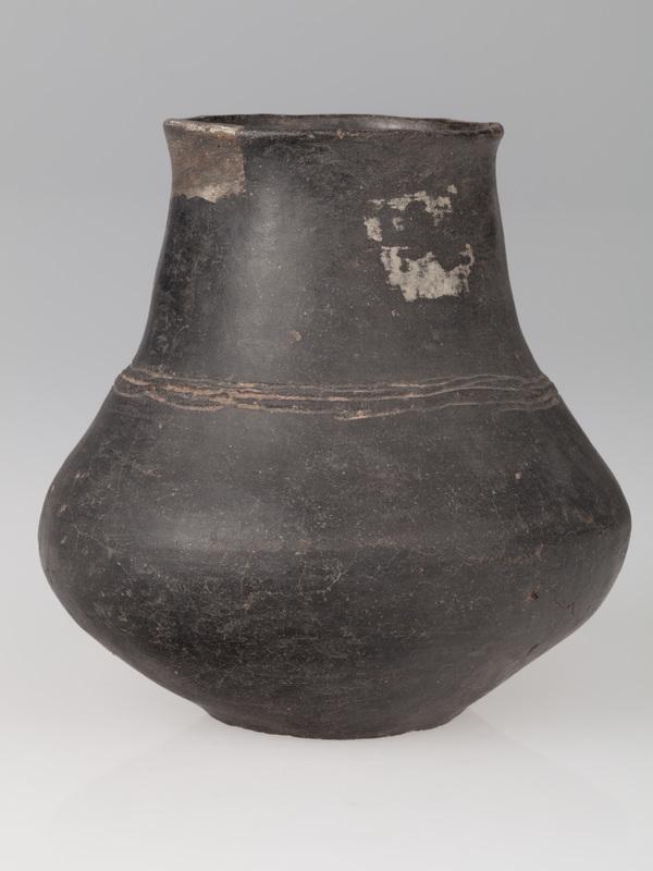 naczynie o esowatym profilu 