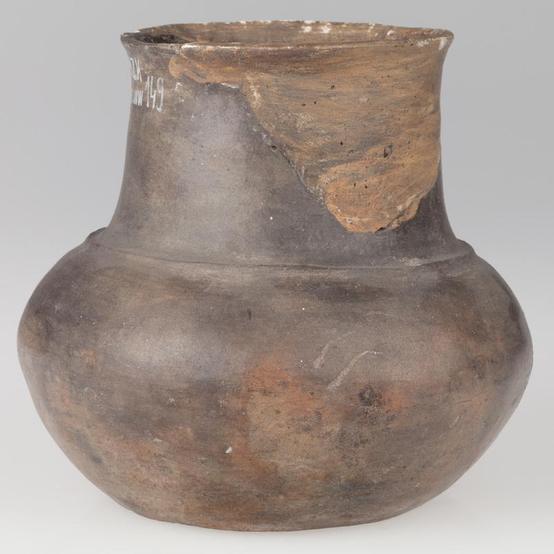 popielnica o esowatym profilu 