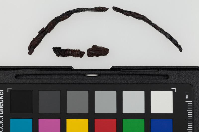 naszyjnik z drutu żelaznego 