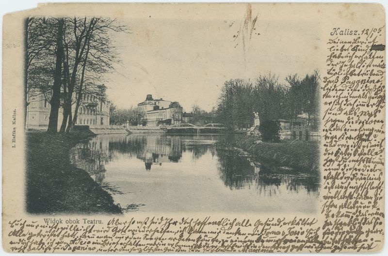 Kalisz, Widok obok teatru