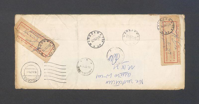 Koperta, nad. Marquis Who's Who Inc.