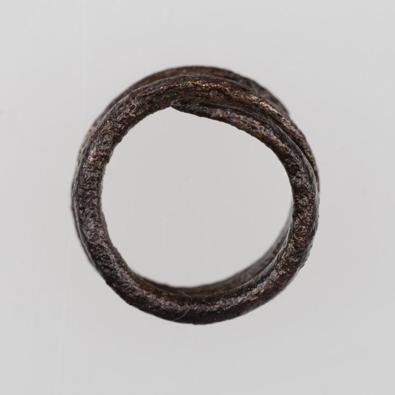 Skręt spiralny wykonany z drutu o przekroju okrągłym