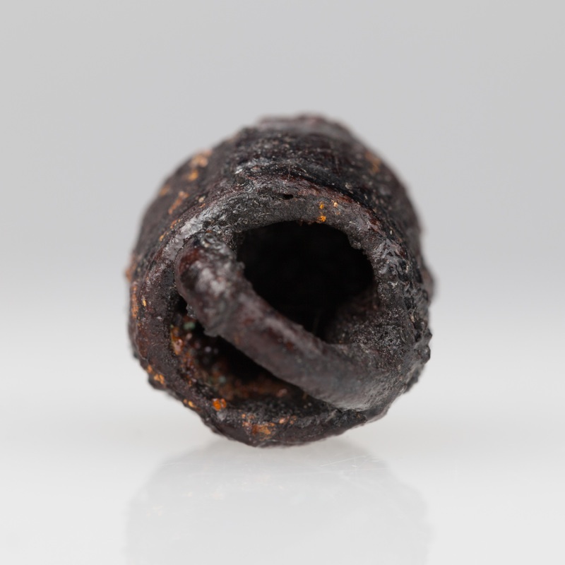 Żelazny wisiorek wiaderkowaty