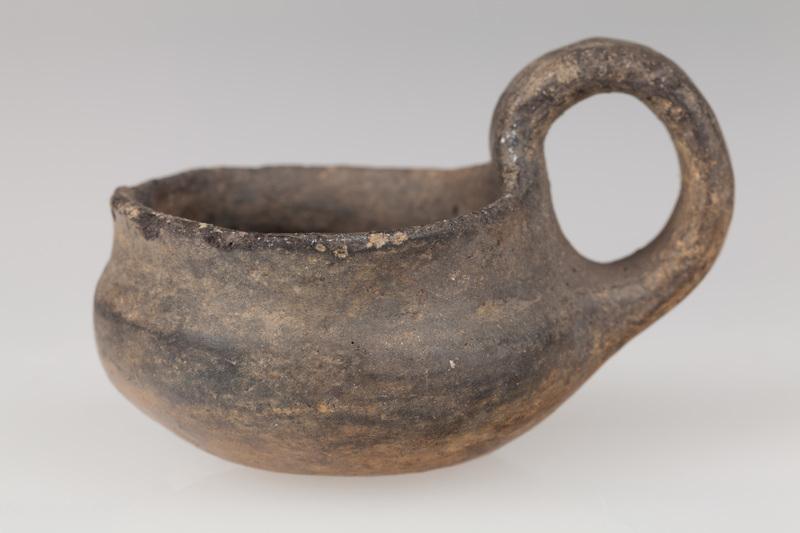 Czerpak miniaturowy z półkulistym brzuścem