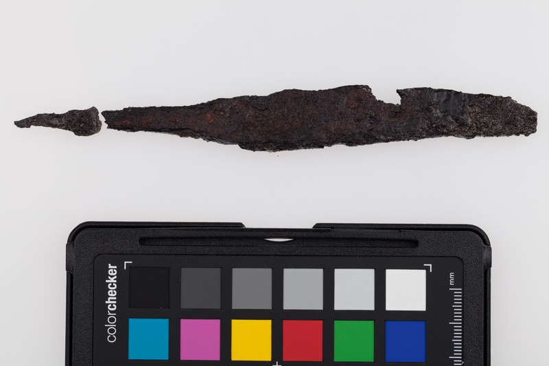 Nóż żelazny z trzpieniem