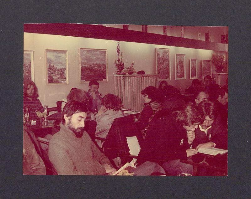 Czytelnia Międzynarodowego Klubu Prasy i Książki.