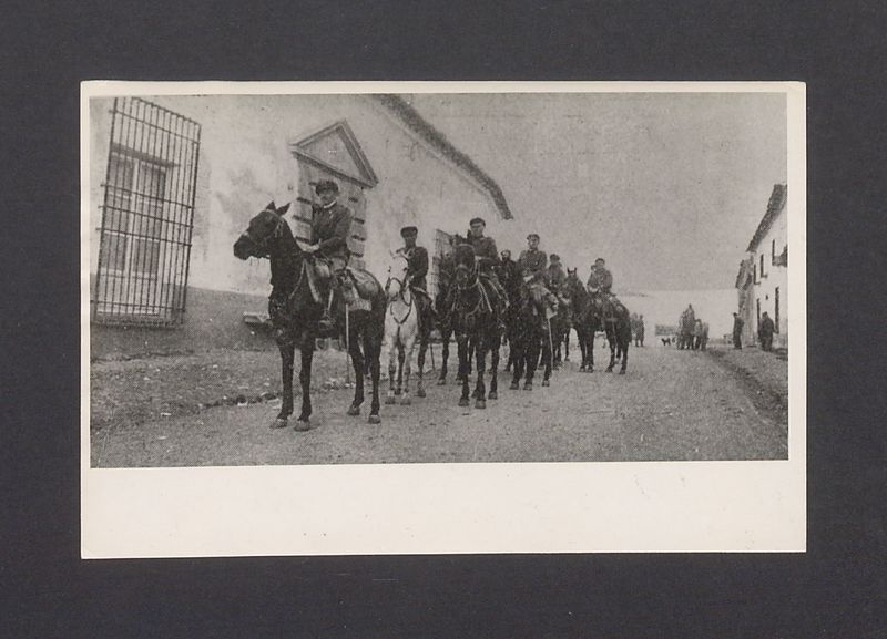 Grupa polskich kawalerzystów