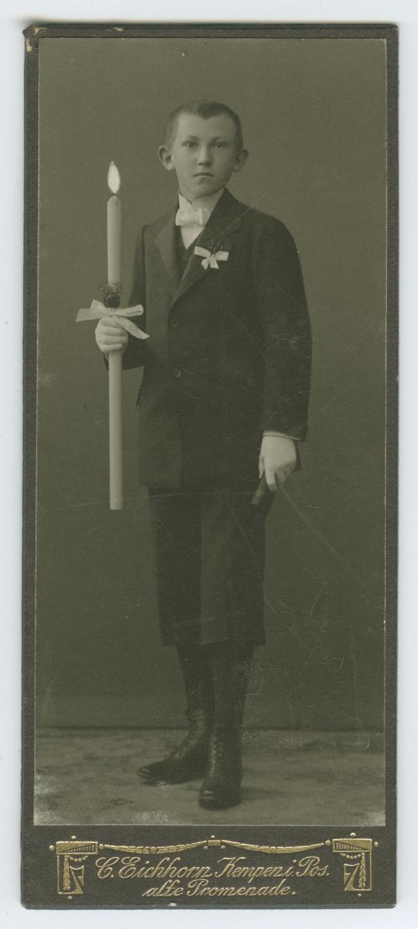 Portret komunijny chłopca