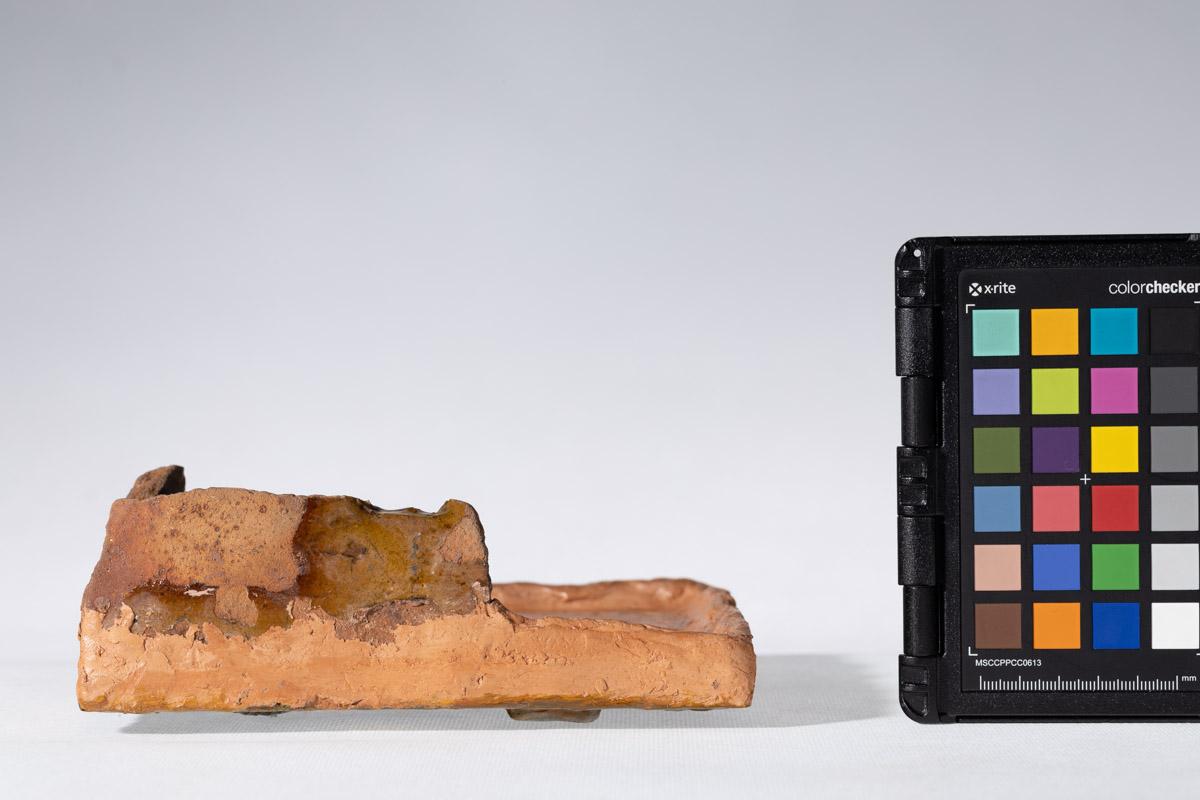 Kafel z motywem pary młodej podczas zaślubin