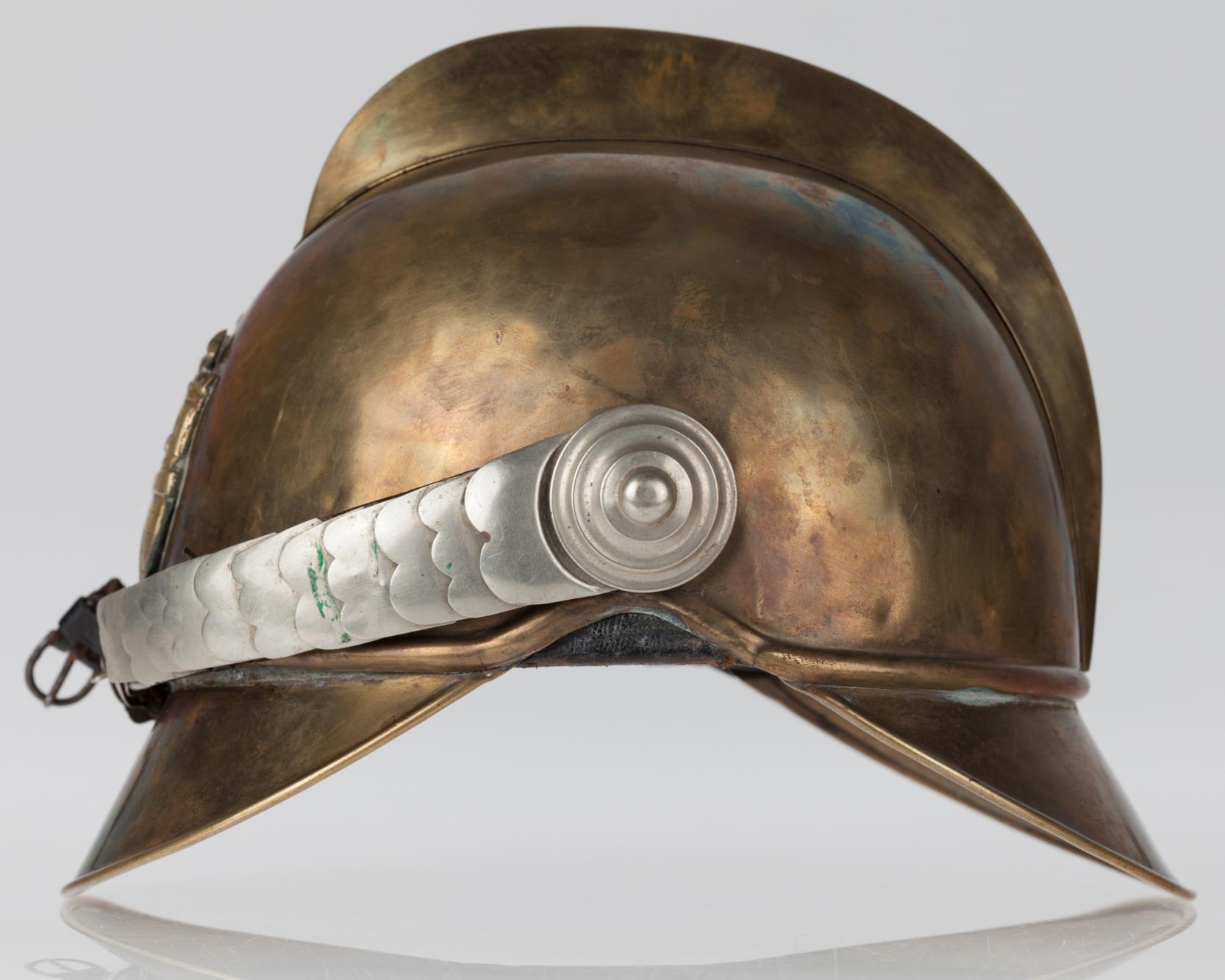 Hełm strażacki z herbem Kalisza