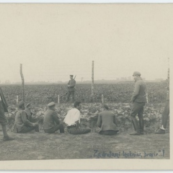 "Za drutami tęsknisz bracie". Obóz jeniecki w Szczypiornie