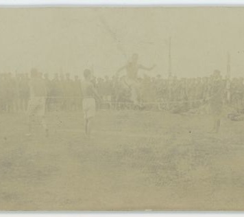 Zawody sportowe w obozie jenieckim w Szczypiornie