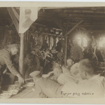 "Furjer przy robocie". Obóz jeniecki w Szczypiornie