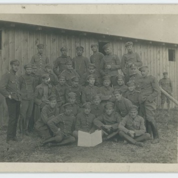 Chór obozowy w obozie jenieckim w Szczypiornie