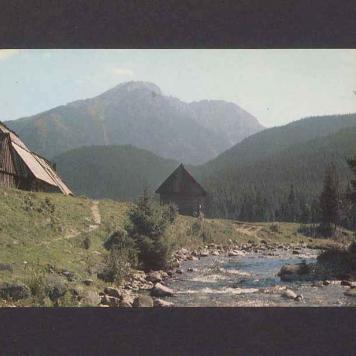 Tatry Zachodnie. Widok na Kominy Tylkowe
