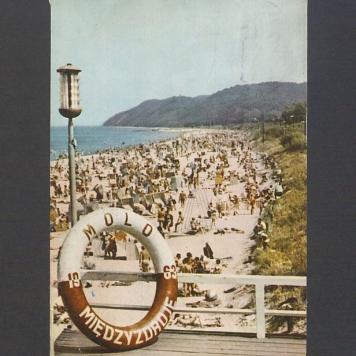 Kochane Kulisy! I morze też jest [...]