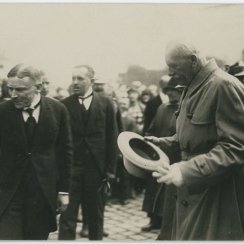 Zdjęcie z pobytu w Kaliszu . J. Piłsudskiego, I. Mościckiego, S. Wojciechowskiego