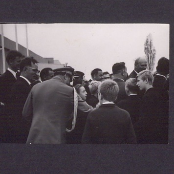 25-lecie Polskiej Rzeczypospolitej Ludowej. Grupa uczestników uroczystości.