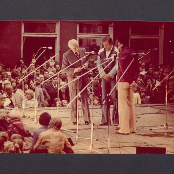 Jarmark Bartłomiejski. Scena na Rynku.
