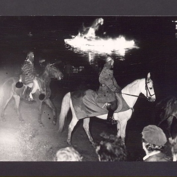 Jarmark Bartłomiejski. Wojowie na koniach.
