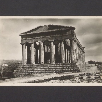 Droga Barbaro, piszę z Agrigento [...]