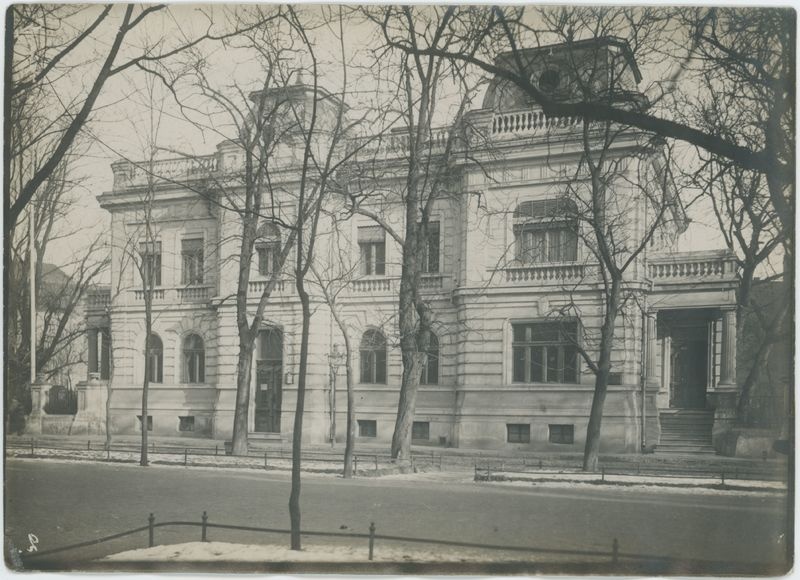 Pałac przy Alei Józefiny