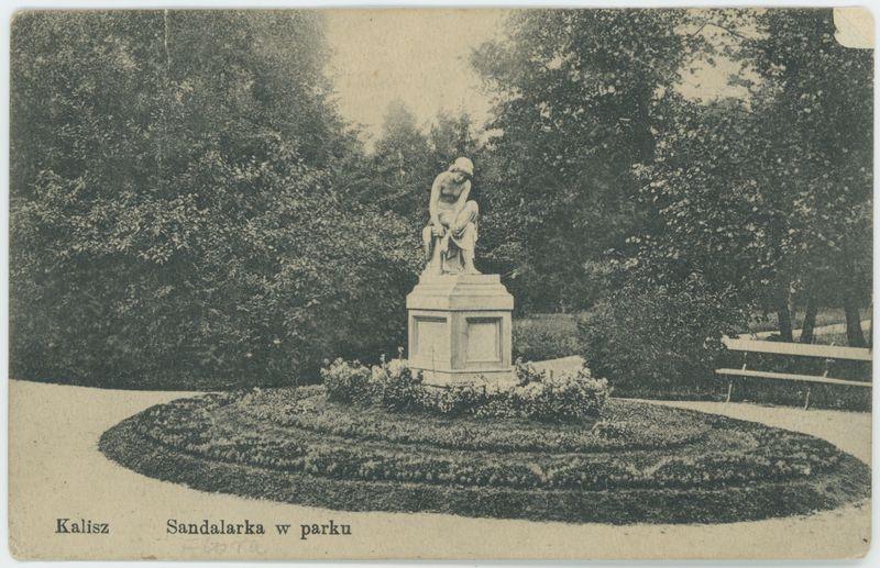 Sandalarka w parku, Kalisz