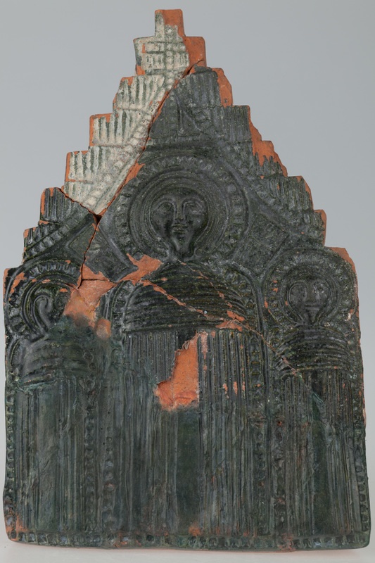 Kafel z wyobrażeniem trzech świętych