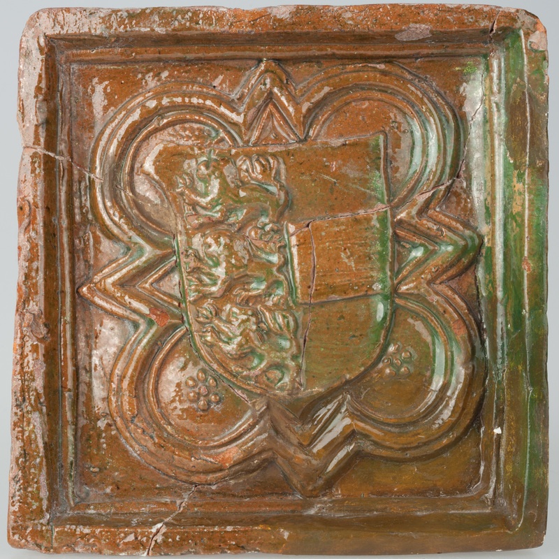 Kafel oblistwowany z herbem obcego pochodzenia