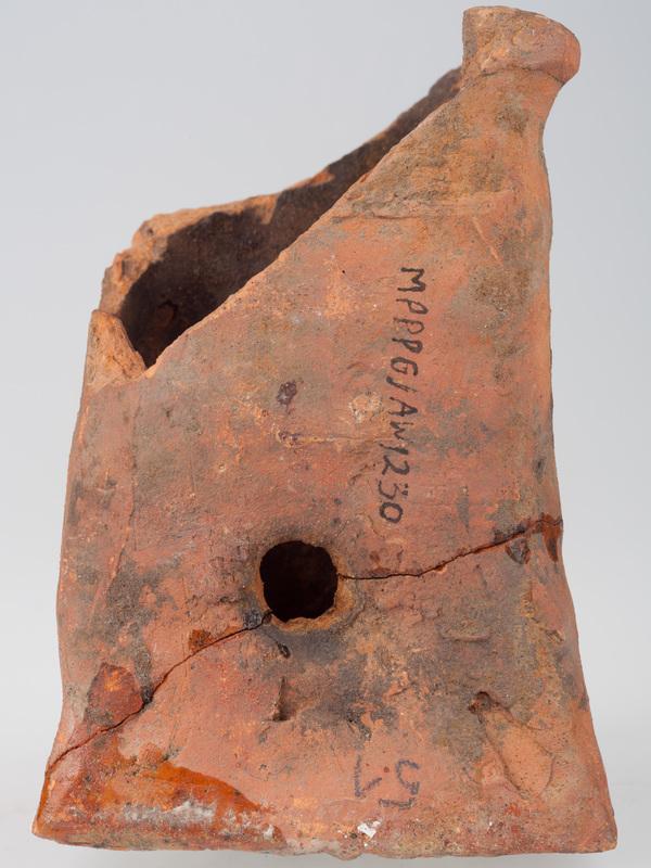 Kafel z wizerunkiem Jezusa Chrystusa i częścią w formie lilii