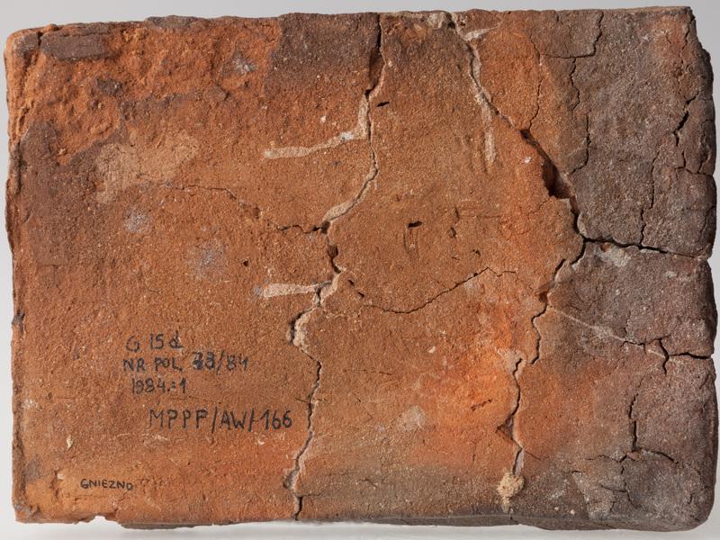 Płytka z wyobrażeniem wojowników