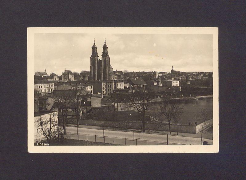 Widok na katedrę od ul. Poznańskiej.