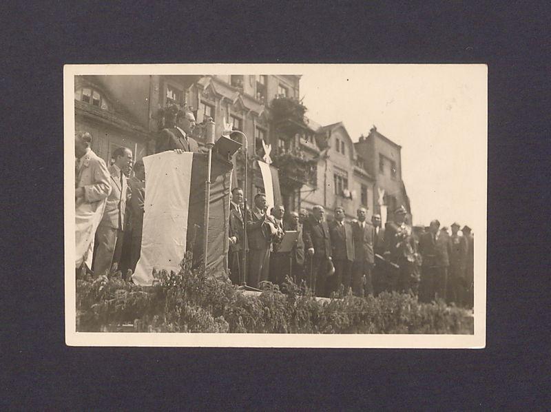 Przemówienie Bolesława Bieruta na Rynku w Gnieźnie.