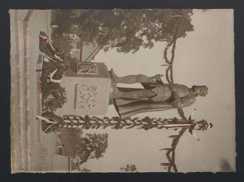 Pomnik Bolesława Chrobrego.