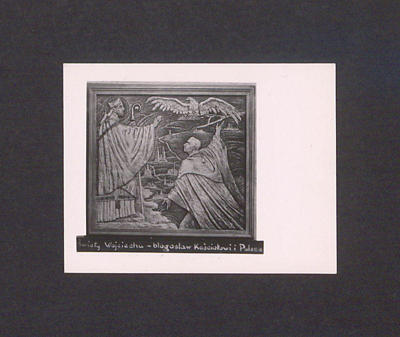 Płaskorzeźba ojca Efrema. Św. Wojciech błogosławi kościołowi i Polsce.