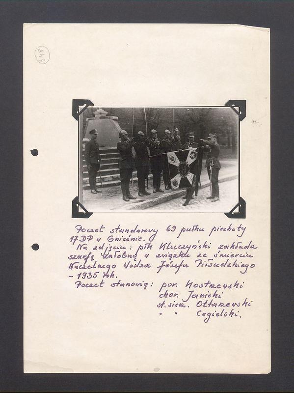 Poczet sztandarowy żołnierzy 69 pułku piechoty
17 DP w Gnieźnie.
