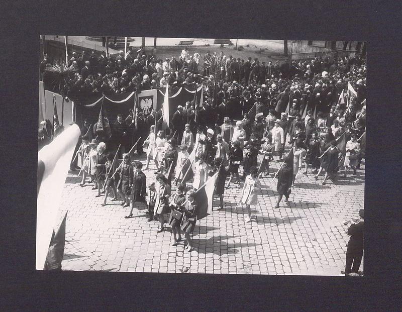 Obchody 1 Maja 1970 r. Pochód.