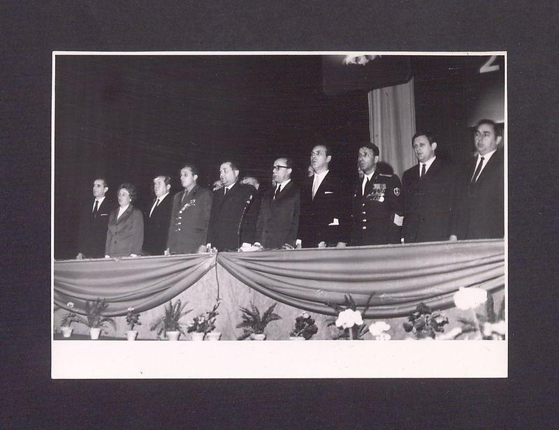 26 rocznica obchodów wyzwolenia miasta Gniezna 21-01-1945 – 1971. Grupa uczestników.