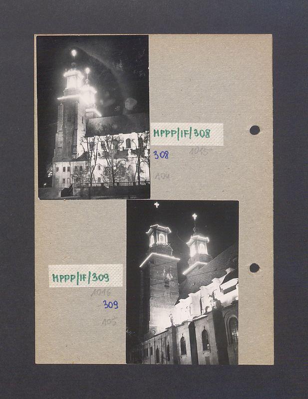 Widok na oświetloną katedrę od strony południowej.