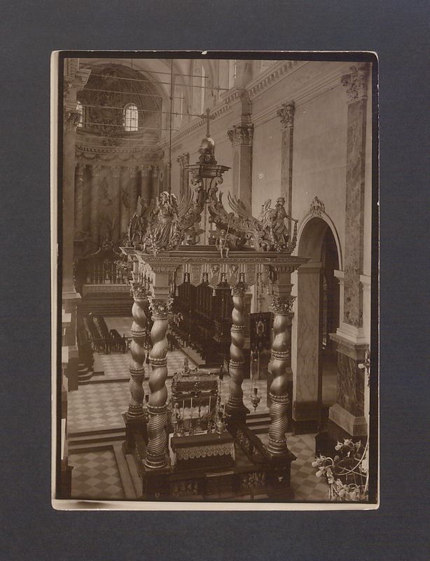 Sarkofag św. Wojciecha.