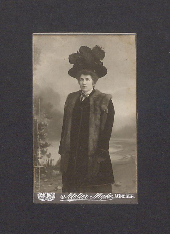 Portret Marii Przybyszewskiej.