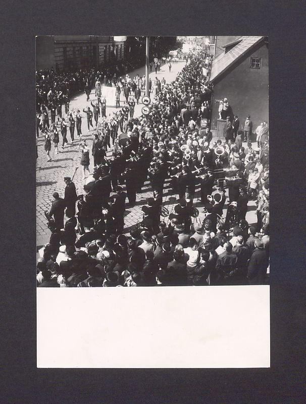 Obchody 1 Maja 1970 r. Pochód.