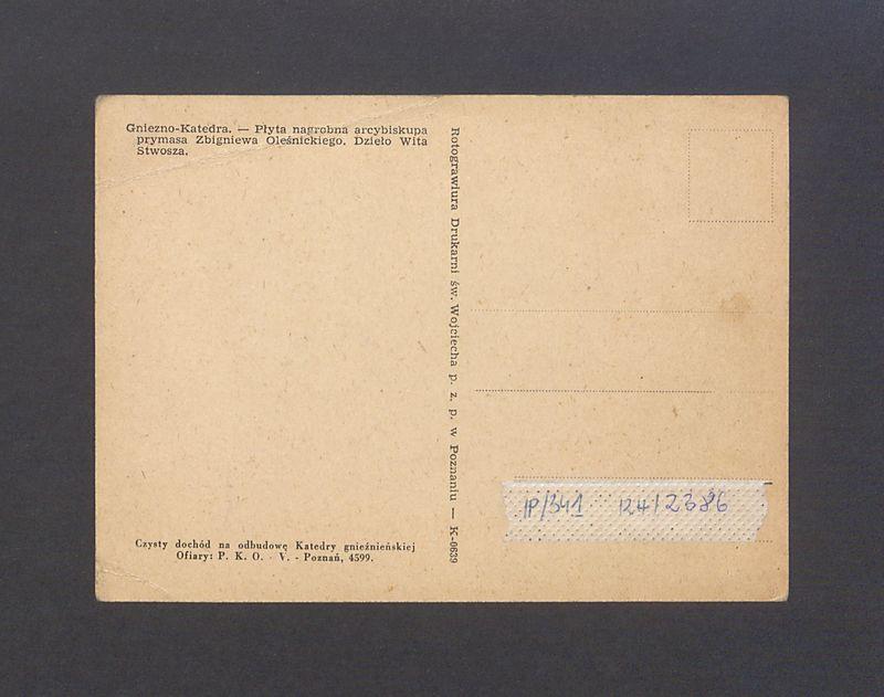 Gniezno, katedra. Płyta nagrobna arcybiskupa prymasa Zbigniewa Oleśnickiego. Dzieło Wita Stwosza.